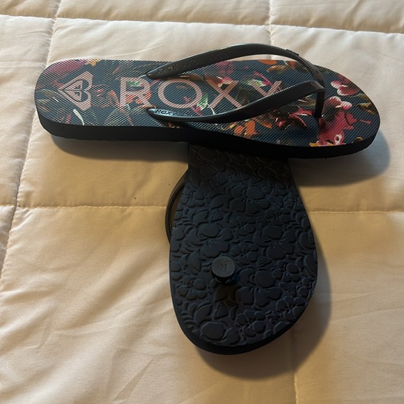 Roxy flip flops - Picture 4 of 4